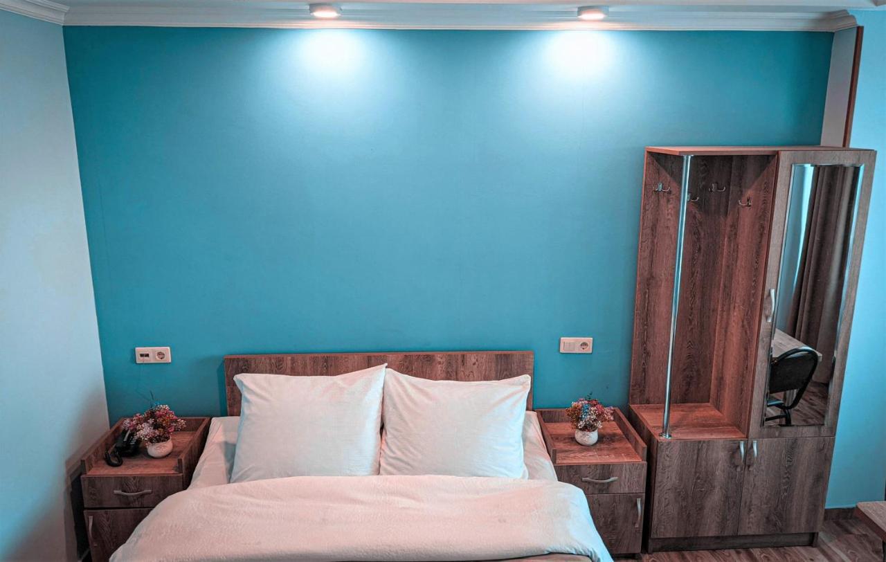 Tbilisi Airport Hotel - Atu Экстерьер фото