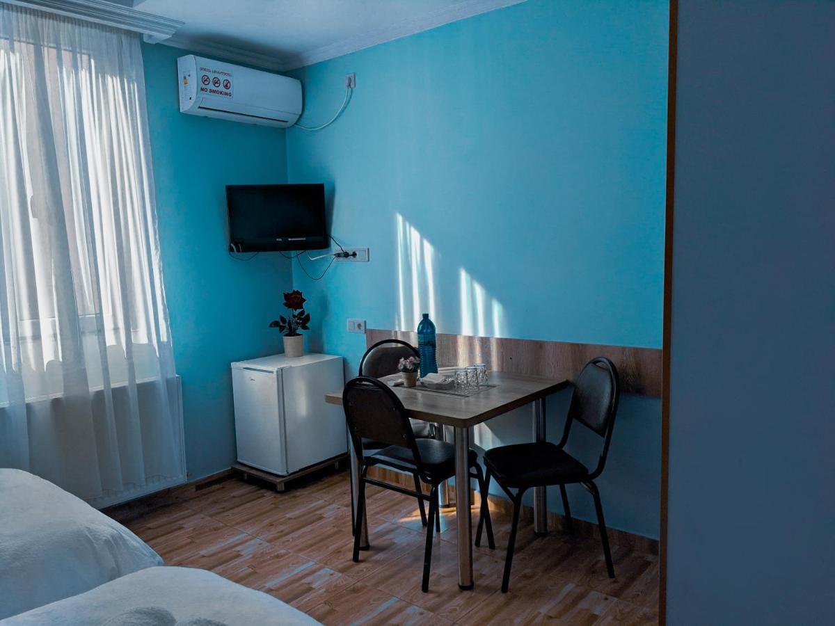 Tbilisi Airport Hotel - Atu Экстерьер фото